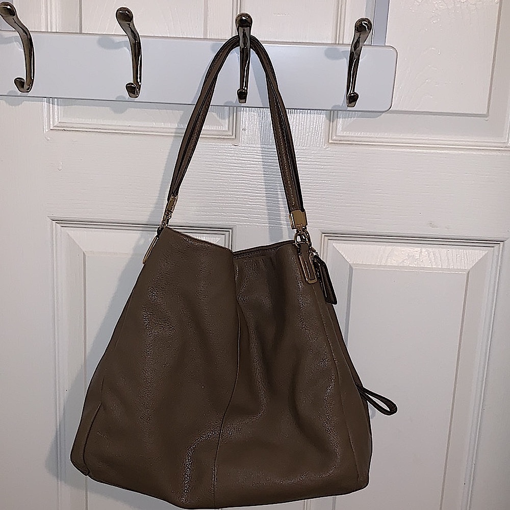 Coach taupe purse